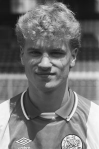 Dennis_Bergkamp_Ajax 1989